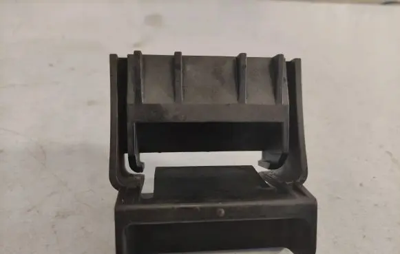 Radiator support slam panel bracket