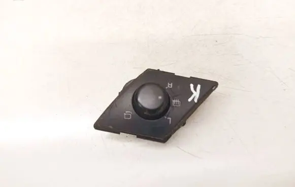 Skoda Superb B5 (3U) Wing mirror switch 3U1959565E