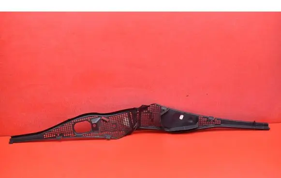 Dacia Duster Wiper trim 82008254572