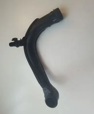 Peugeot 508 Intercooler hose/pipe 2183