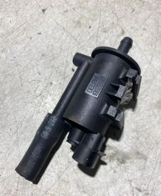 Opel Zafira A Valve vacuum 1997280