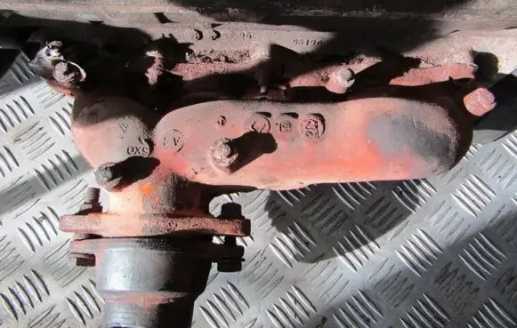 Peugeot 406 Exhaust manifold