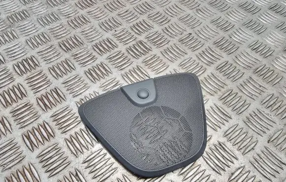 Dash center speaker trim cover