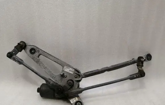 Porsche 718 Cayman 982 982c Front wiper linkage and motor 99162803608