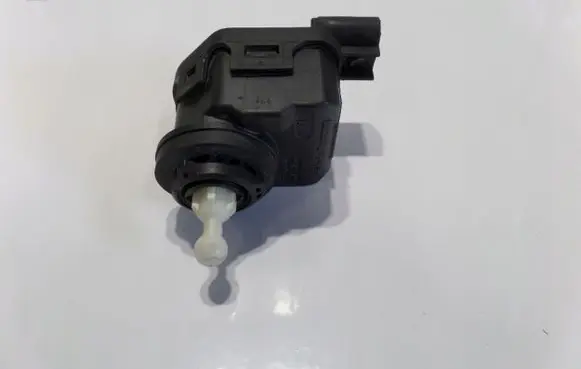 Chrysler PT Cruiser Headlight level adjustment motor 00787835