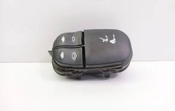 Ford Focus Electric window control switch 03162302
