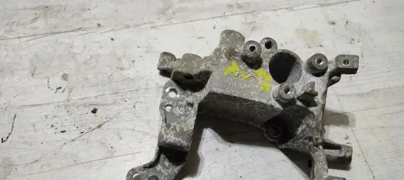 Generator/alternator bracket