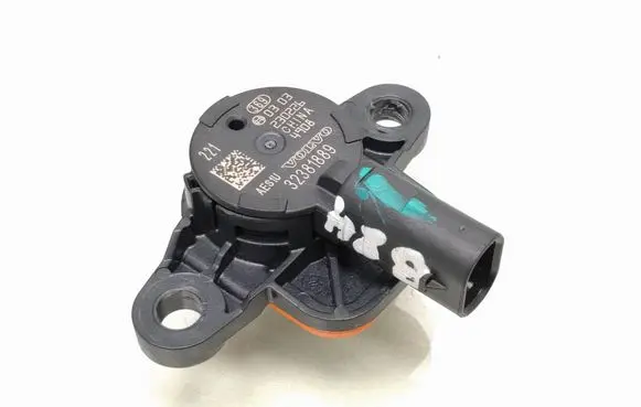 Polestar 2 Airbag deployment crash/impact sensor 32381889