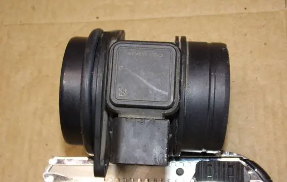 Mitsubishi Colt Mass air flow meter 5WK97003