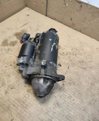 Opel Zafira A Starter motor 0001109015