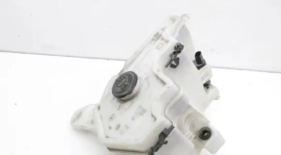 BMW Z4 E89 Windshield washer fluid reservoir/tank 7192850 7192856