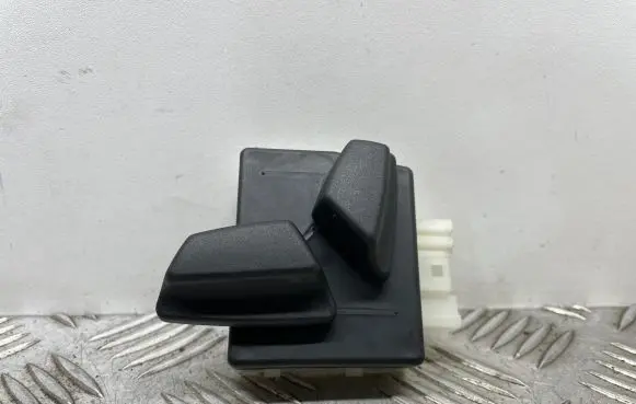 BMW 5 F10 F11 Seat control switch 6958525