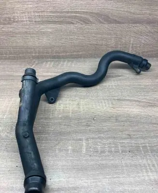 BMW X5 E53 Engine coolant pipe/hose 7787379