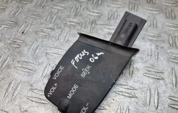 Ford Focus Multifunctional control switch/knob 3M5T14K147BE