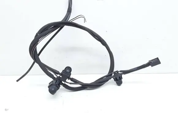 Mercedes-Benz E W212 Windshield washer spray nozzle 