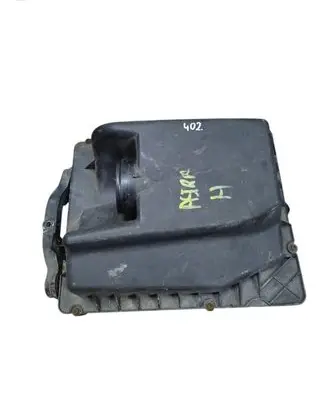 Opel Astra H Air filter box 55353465