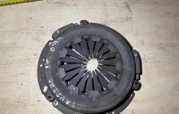 Dacia Sandero Pressure plate 