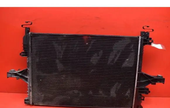 Volvo S60 Coolant radiator 30714047