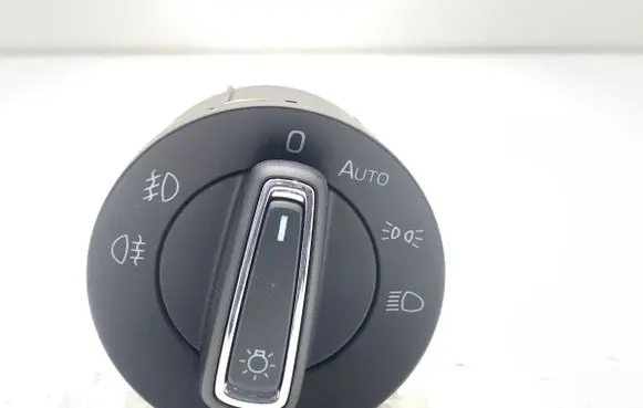 Skoda Scala Other switches/knobs/shifts 3V0941431