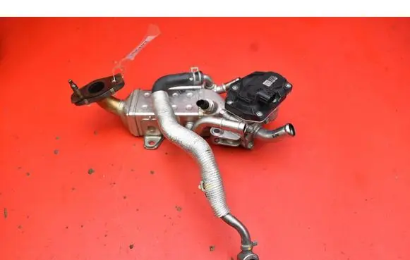 Hyundai Tucson JM EGR valve cooler 284002M401