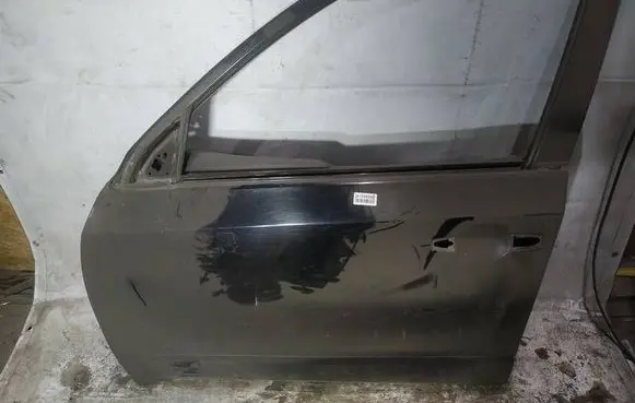 Subaru Forester SH Front door juodos