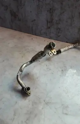 Audi Q7 4M Coolant pipe/hose 059121085AA 059121070AC