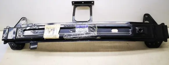 Hyundai i20 (PB PBT) Front bumper cross member 865301J000