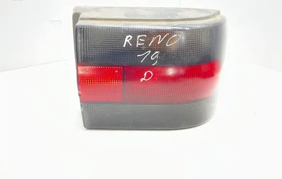Renault 19 Rear/tail lights 141339