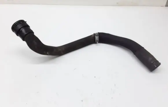 Ford Mondeo MK IV Engine coolant pipe/hose