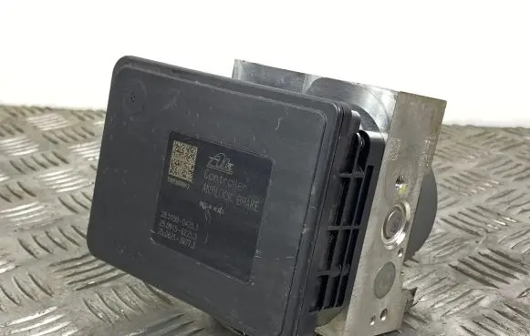 Jeep Compass ABS Pump P68402396AD