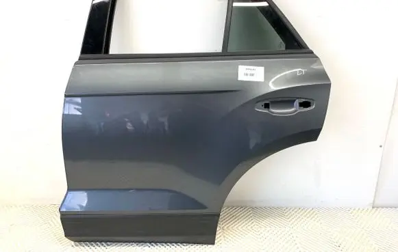Volkswagen T-Roc Rear door
