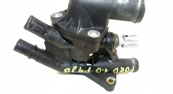 Ford Fiesta Thermostat/thermostat housing CM5G9K478FA