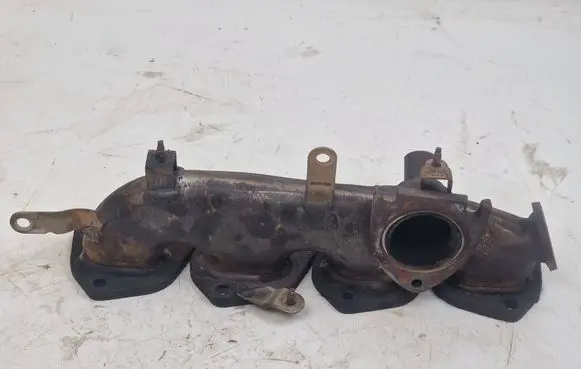 Land Rover Freelander 2 - LR2 Exhaust manifold 9807621380