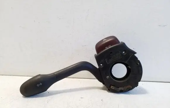 Volkswagen Golf III Indicator stalk DOTSAEQB91