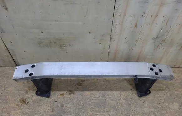 Lexus GS 300 350 430 450H Front bumper cross member 