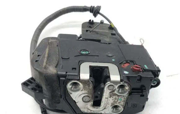 KIA Venga Rear door lock 814101P000