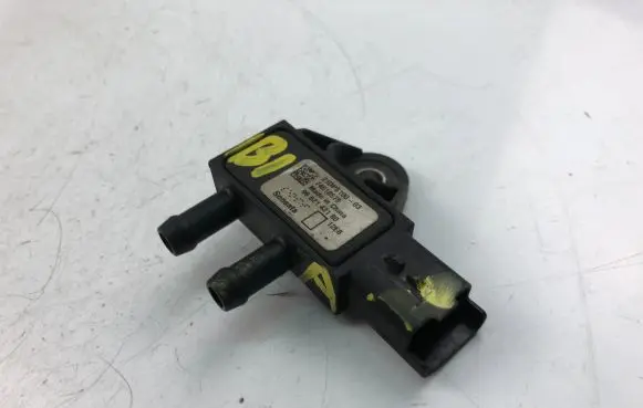Fuel pressure sensor