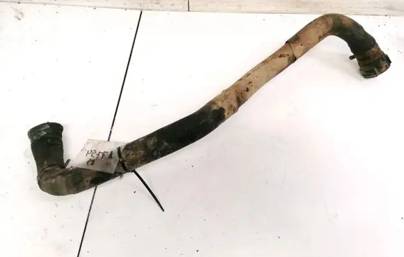 Volkswagen PASSAT B4 Engine coolant pipe/hose
