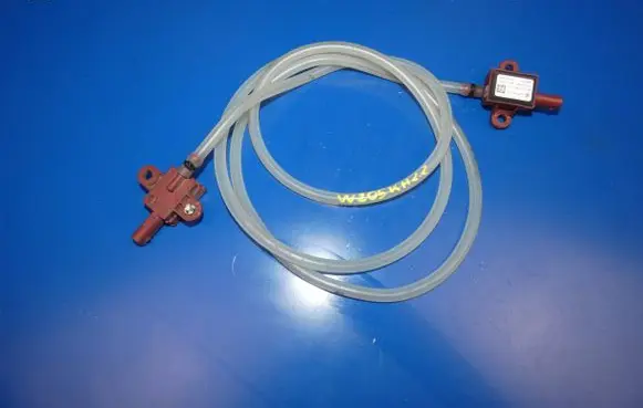 Mercedes-Benz C W205 Airbag deployment crash/impact sensor A2059059000 15031000449 5WK44472