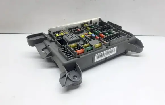 BMW X5 E70 Fuse module 6931687
