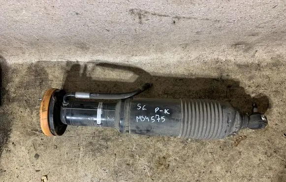 Mercedes-Benz SL R230 Front shock absorber/damper A2303230098