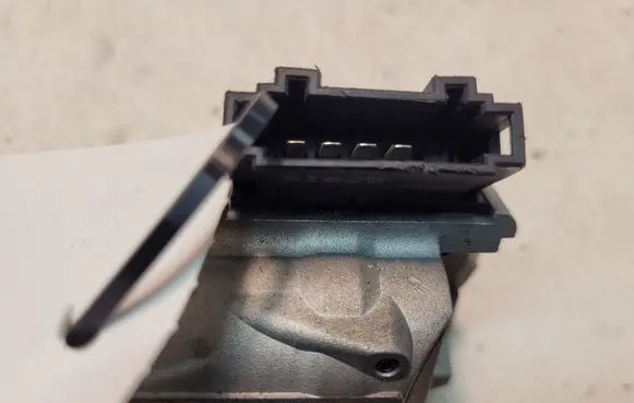 Mercedes-Benz C W203 Ignition lock contact