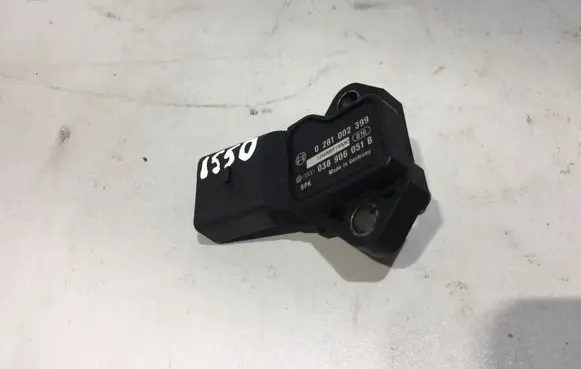 Skoda Octavia Mk2 (1Z) Air pressure sensor 038906051B