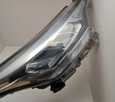 Toyota C-HR I Headlight/headlamp 81110F418000