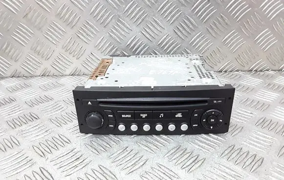 Citroen Jumpy Radio/CD/DVD/GPS head unit 96643697xt