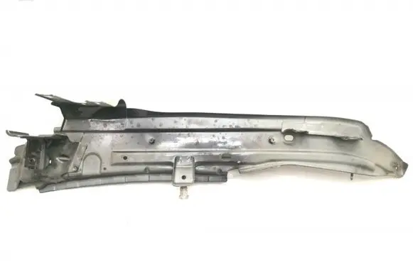 Audi Q7 4L Fender mounting bracket 4L0805157B 4L0805920 4L0805175