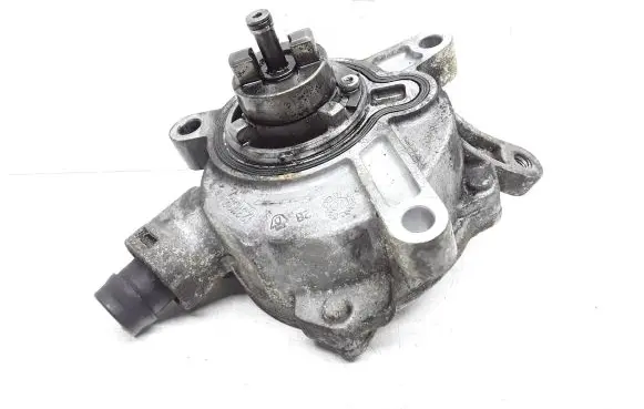 Volvo V60 Vacuum pump 31219463