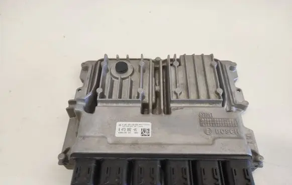 BMW 5 G30 G31 Engine control unit/module 847399201 0281035038 030061285