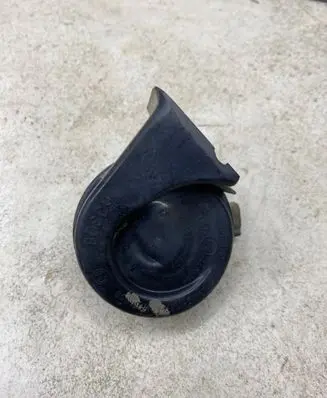 Chrysler Sebring (ST-22 - JR) Horn signal 703881157 2143