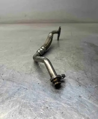 Volkswagen Golf Plus Turbo turbocharger oiling pipe/hose 03E145735C